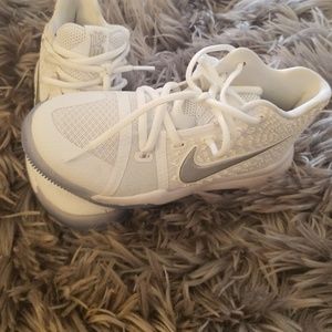 Boys All white Kyrie 4's